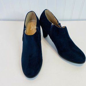 TG Shoes Size 11 Blue Suede Bootie Short Heel Zip